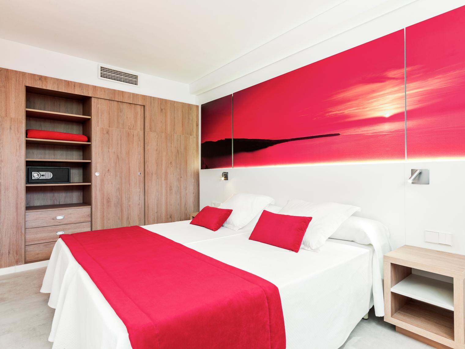 Apartamentos Playas Cas Saboners Пальма Нова Экстерьер фото