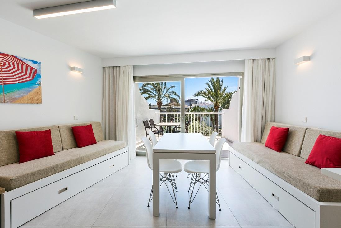 Apartamentos Playas Cas Saboners Пальма Нова Экстерьер фото
